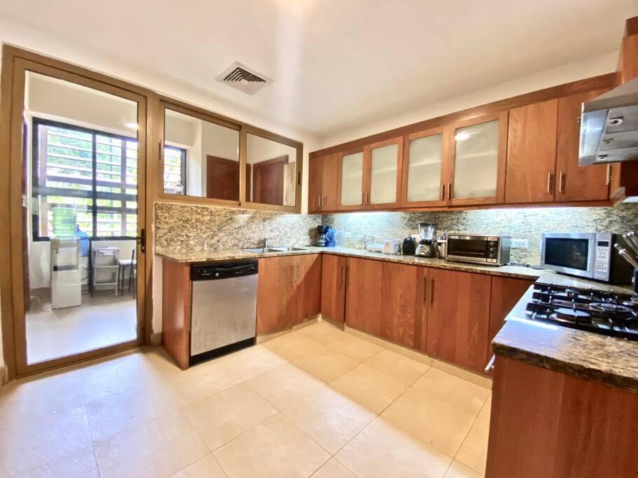 Photo of Kitchen in Los Altos