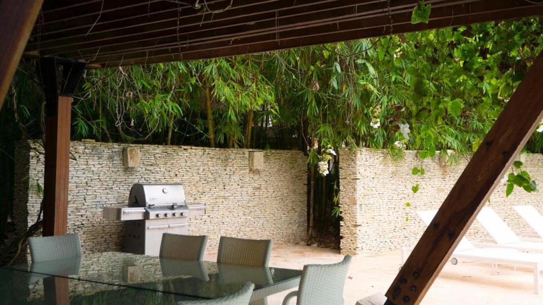 Photo of Patio Balcony in Los Altos