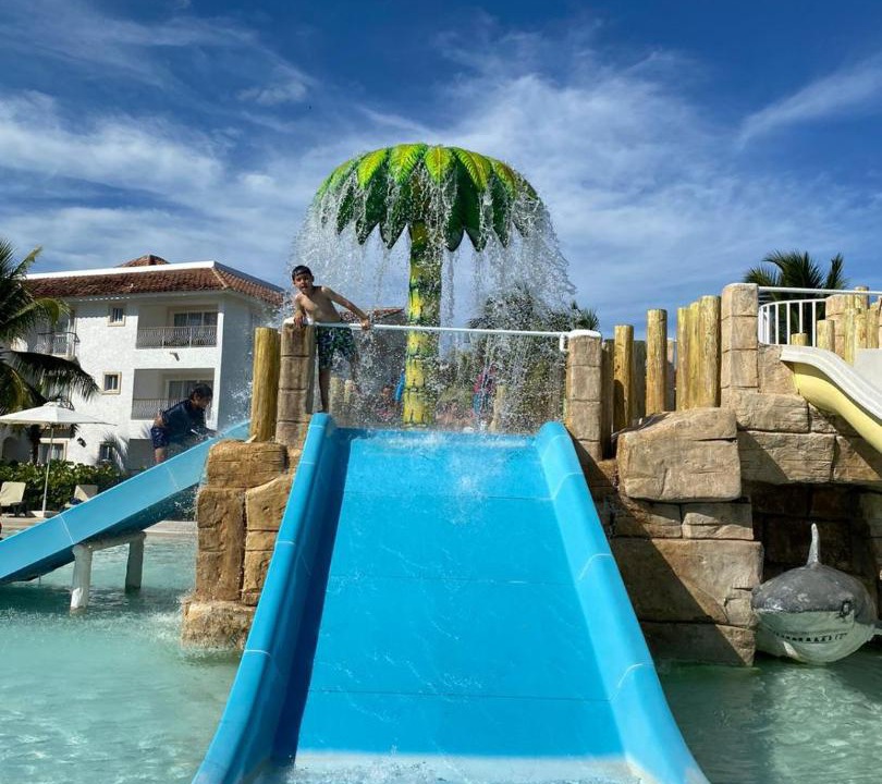 Photo of Others in Dominicus