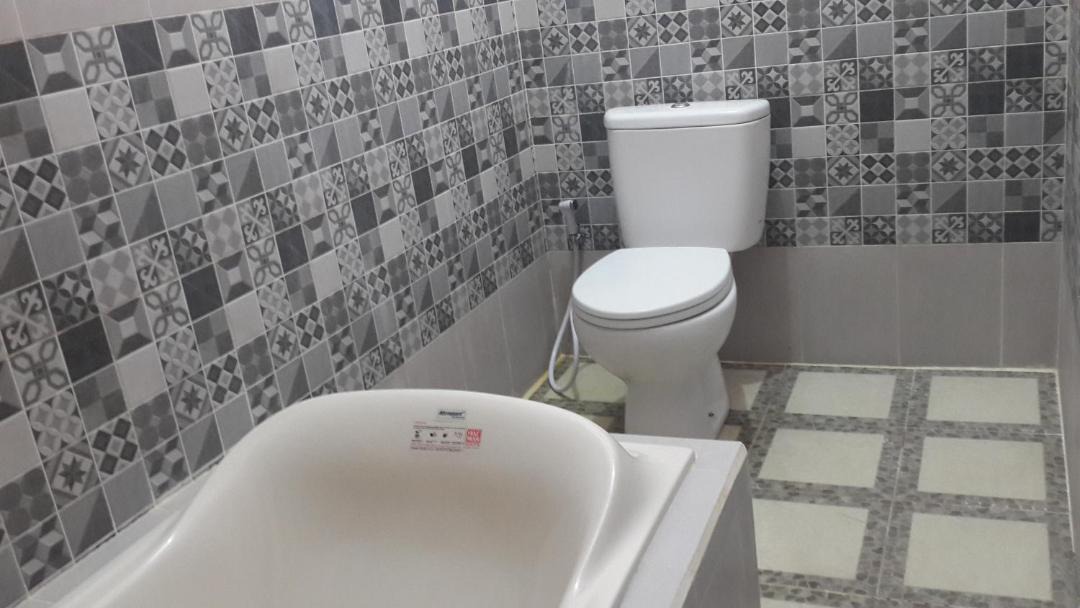 Photo of Bathroom in Negara