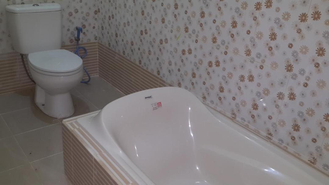 Photo of Bathroom in Negara
