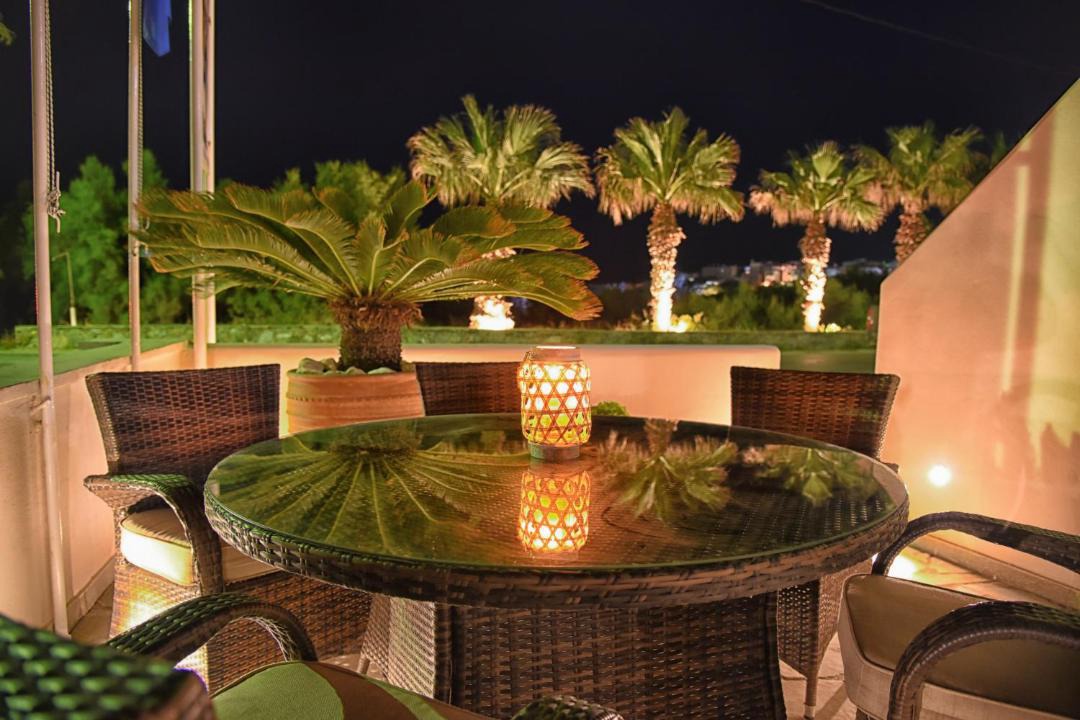 Photo of Patio Balcony in Paleopolis
