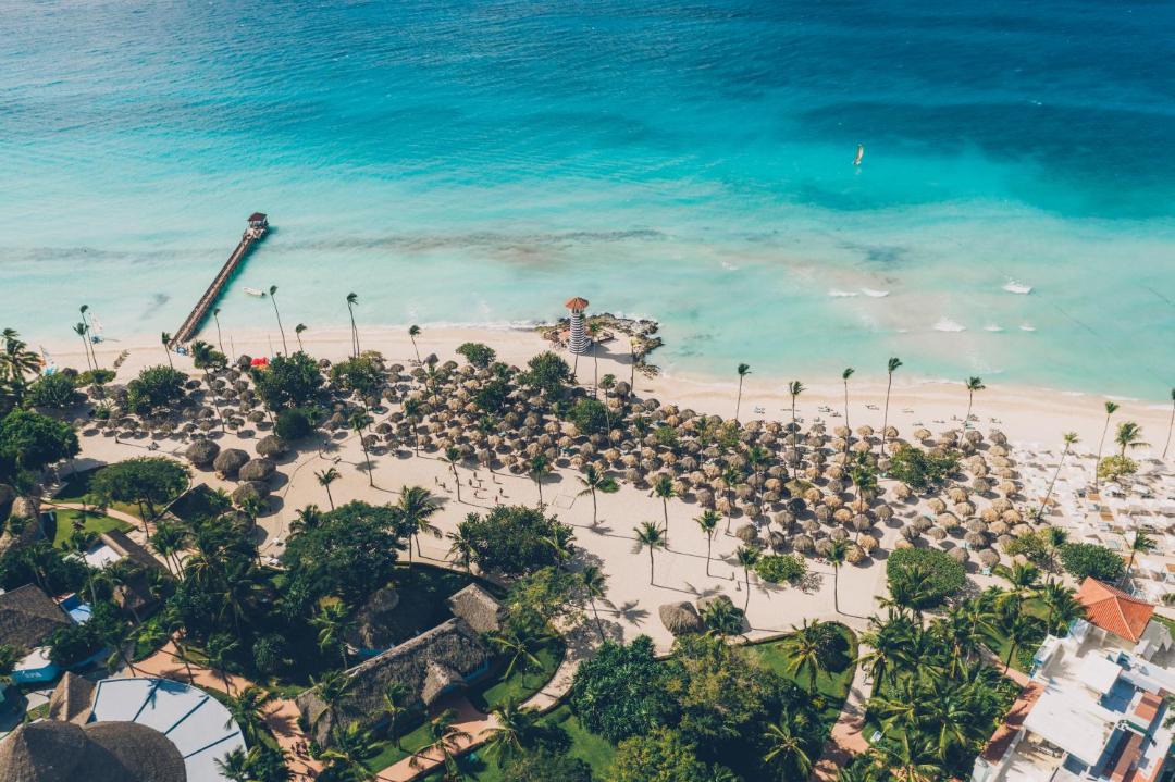 Photo of Others in Dominicus