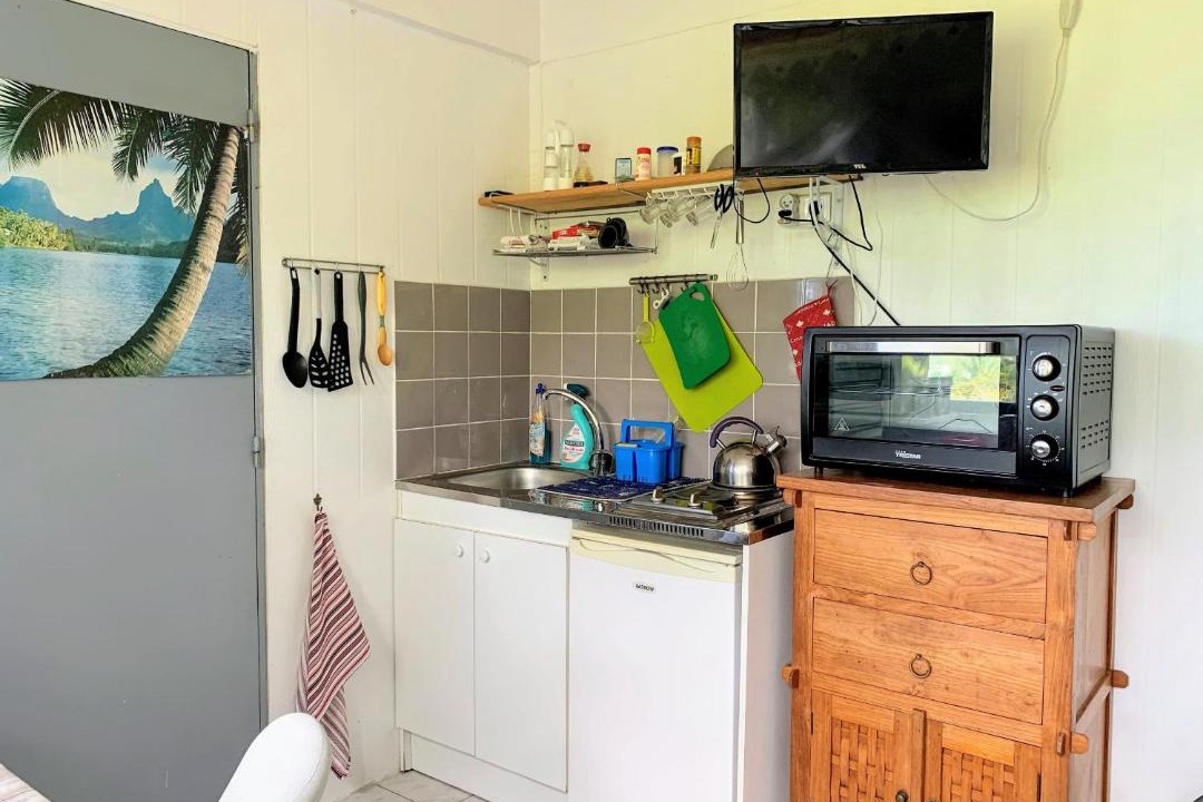 Photo of Kitchen in Cook's Bay