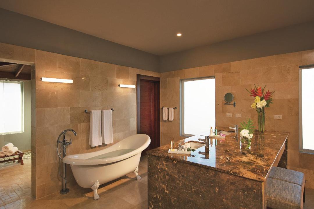 Photo of Bathroom in Dominicus