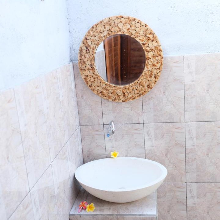 Photo of Bathroom in Ceningan Island