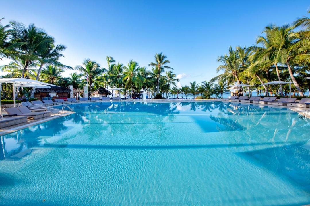 Photo of Others in Dominicus
