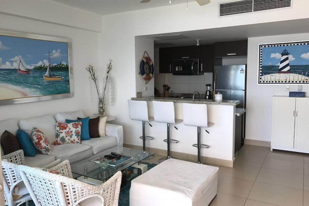 Photo of Livingroom in Juan Dolio - El Pueblo