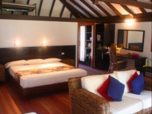 Photo of Bedroom in Mana Island