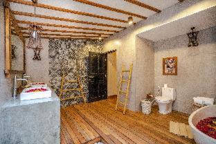 Photo of Bathroom in Beraban