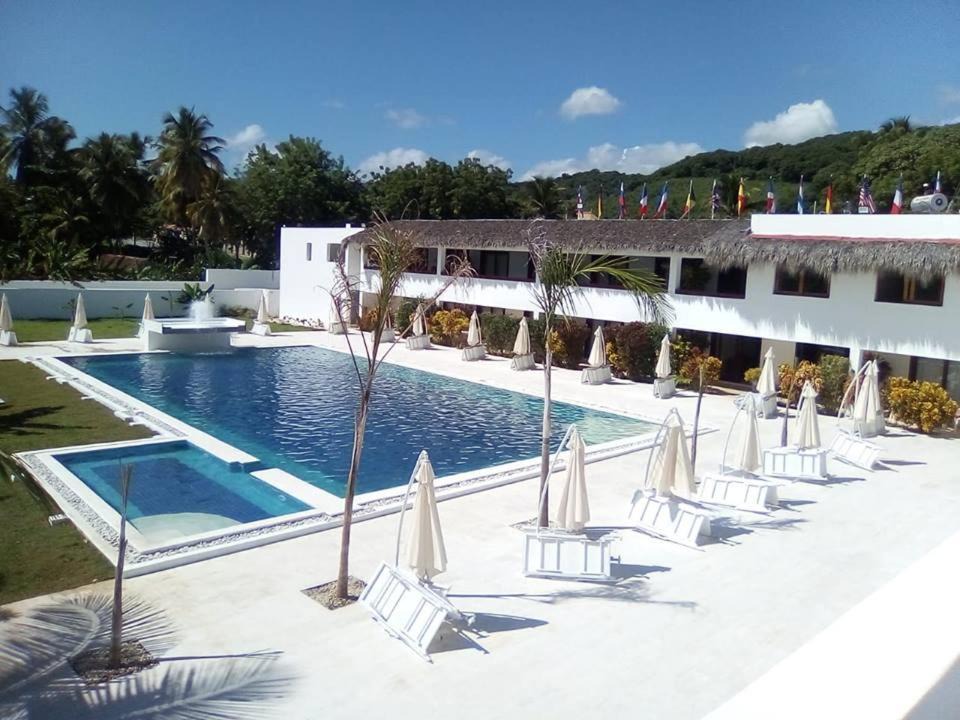 Photo of Others in Juan Esteban