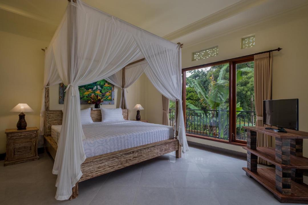 Photo of Bedroom in Sambahan