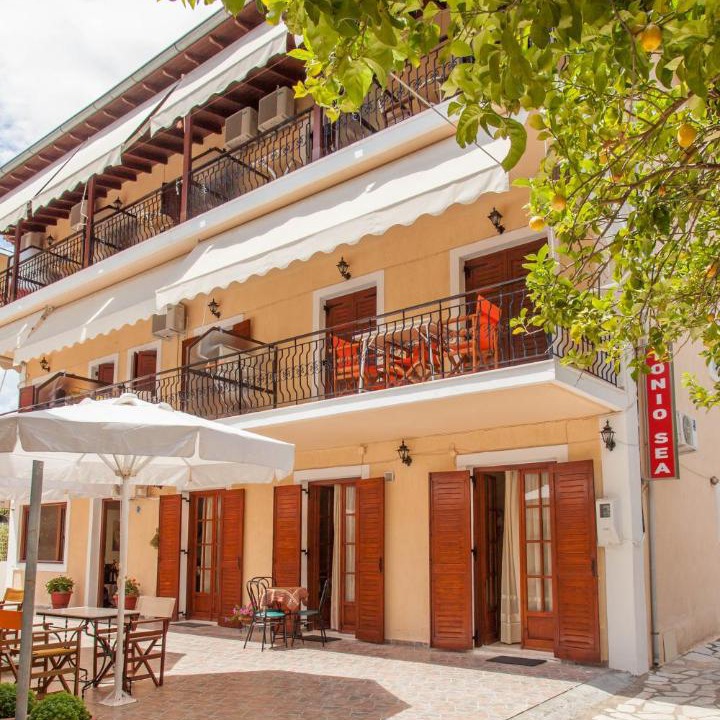 Photo of Others in Mikros Gialos