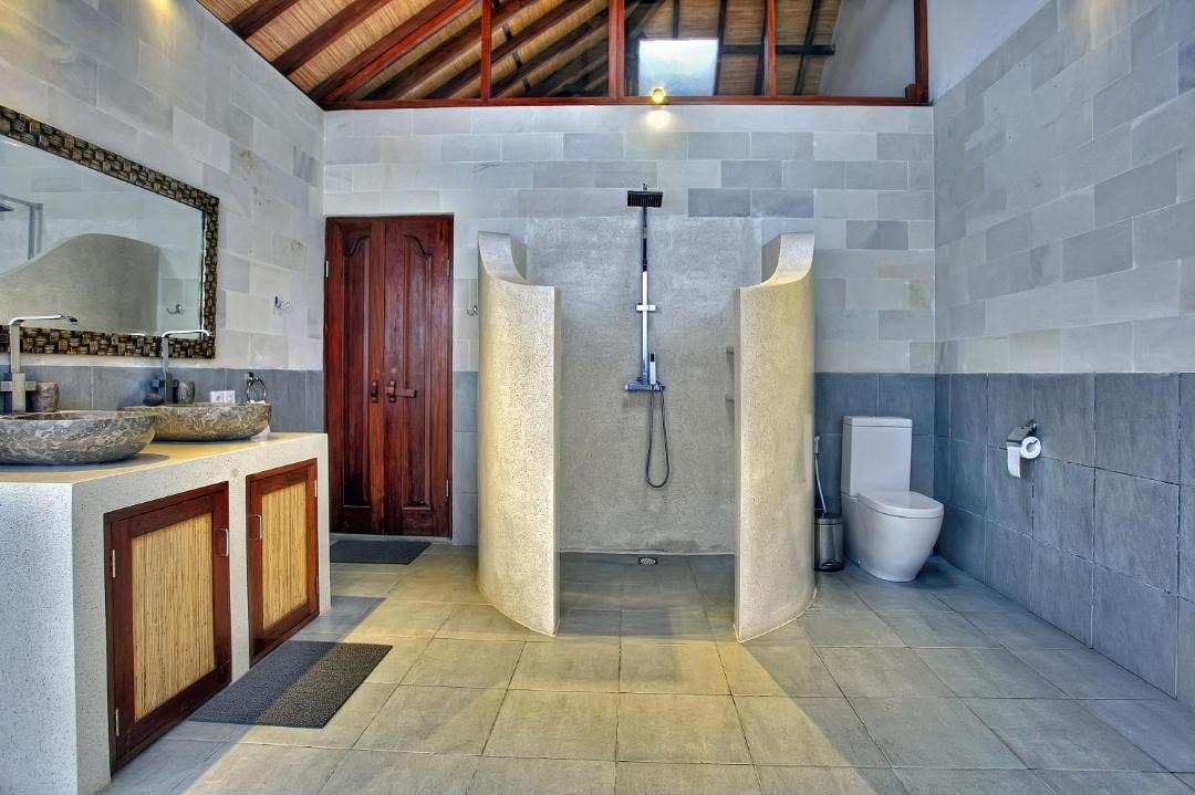 Photo of Bathroom in Nakula