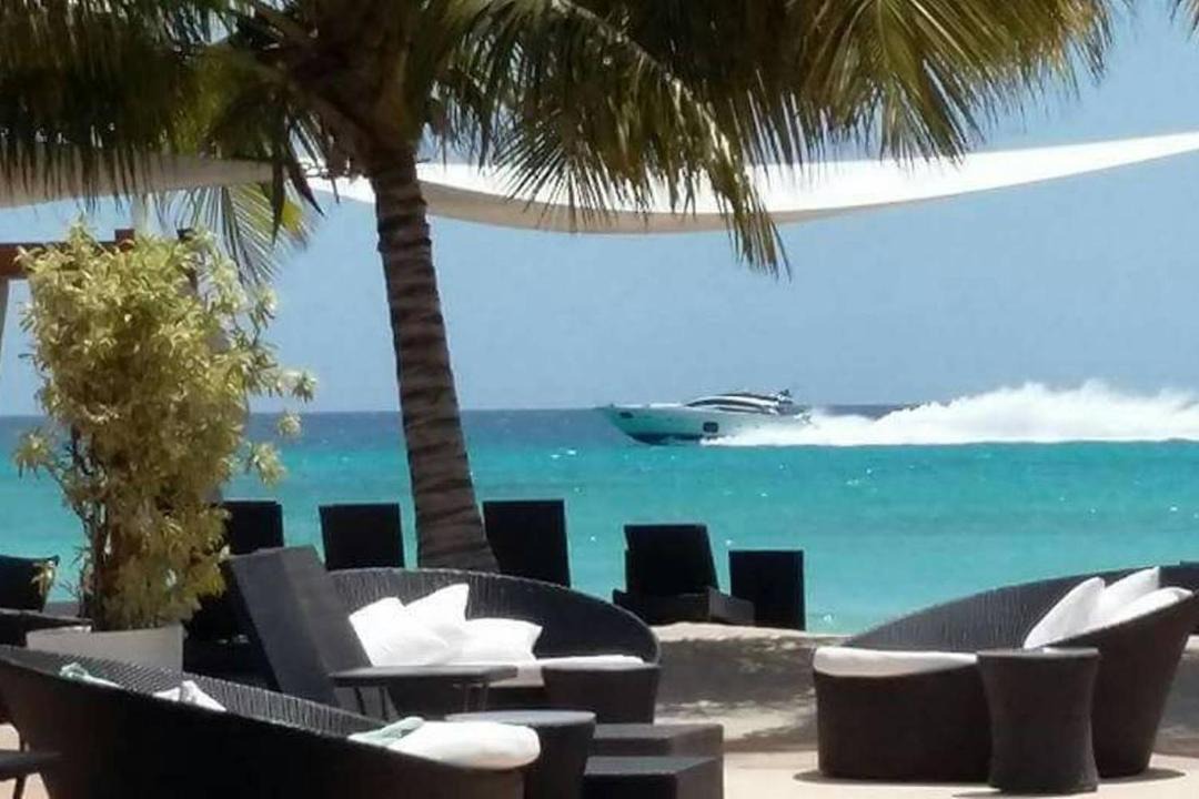 Photo of Others in Dominicus