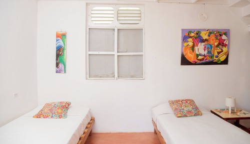 Club Cabin
