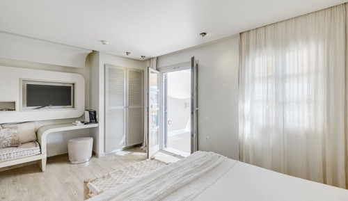 Double or Twin Room, 1 Bedroom, Partial Sea View