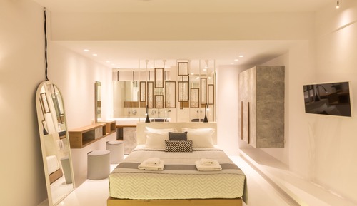 Deluxe Suite, Hot Tub