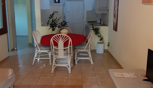 Basic Apartment, Multiple Beds, Non Smoking