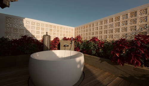 The Layonsari Suite