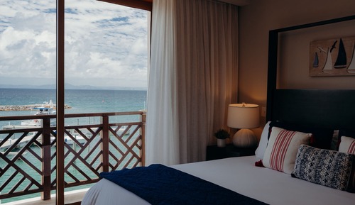 Deluxe Suite, 1 Bedroom, Kitchenette, Ocean View