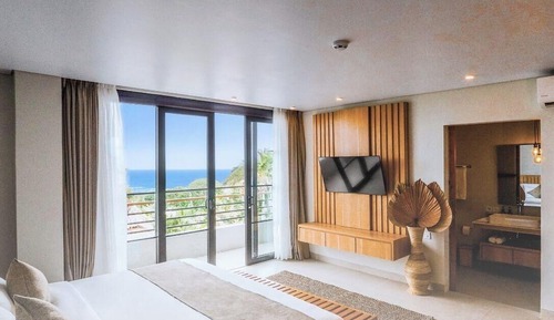 Deluxe Ocean View