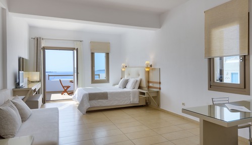 Superior Comfort, Sea View