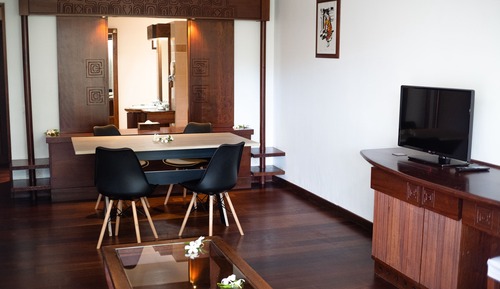 Suite, Garden View