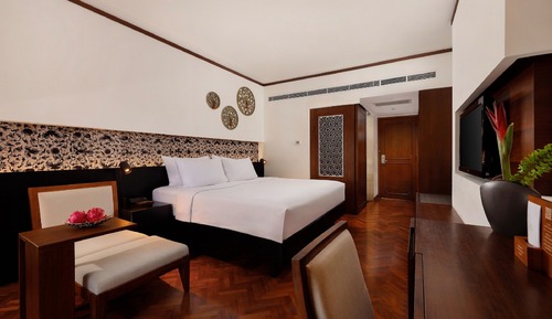 Superior Room, 1 King Bed