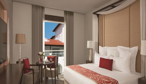 Deluxe Suite Tropical View
