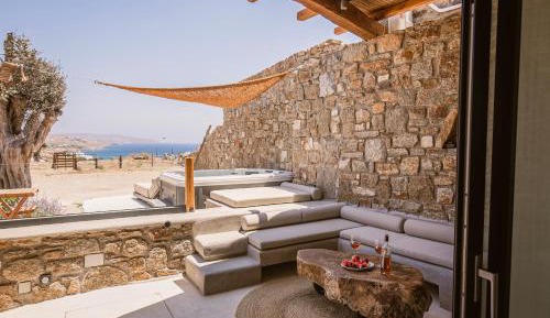 Queen Suite with private jaccuzi 