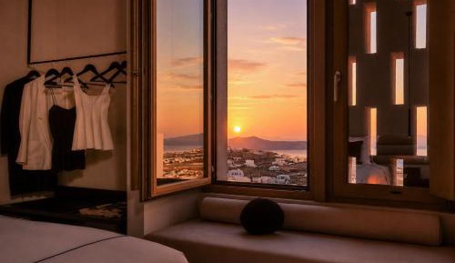 Junior Suite with Plunge Pool and Sea View