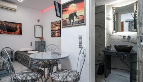 Studio with Sea View (3 Adults)