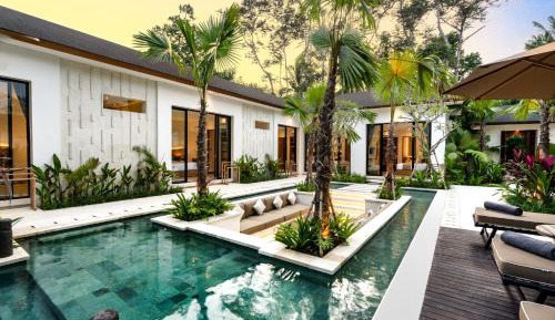 Villa with Private Pool