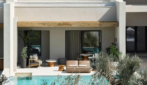Eos Suite with Private Pool, Terrace, Sea View