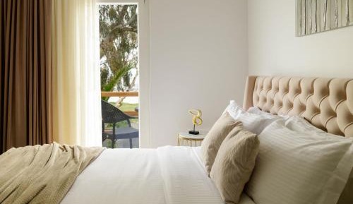 Suite with Balcony