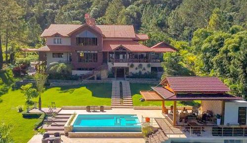 Four-Bedroom Villa