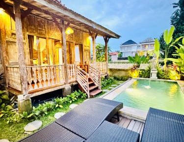 Villa with Private Pool