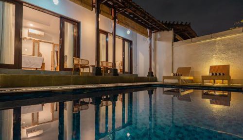 Two-Bedroom Villa with Pool 2