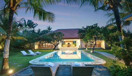 Villa with Private Pool