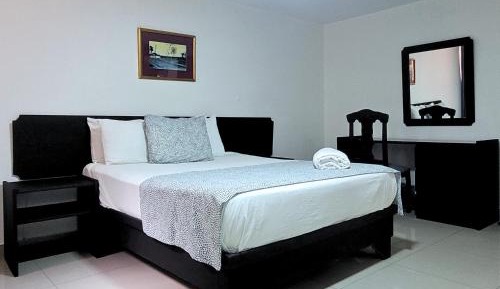 Standard King Room