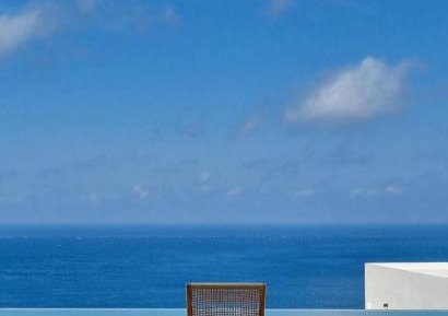 Villa with Sea View
