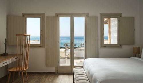 King Premium Duplex Suite with Pool and Sea View