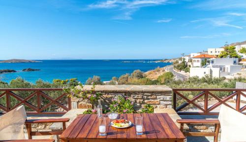 One-Bedroom Apartment with Sea View - 1st Level