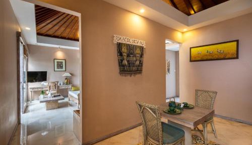 One Bedroom Jacuzzi King with Free Benefit - Jepun