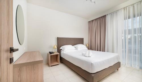 Classic Quadruple Room