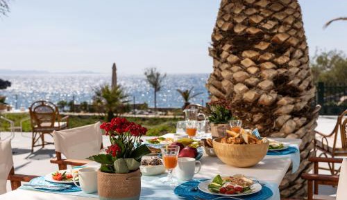 Villa - Beach Front