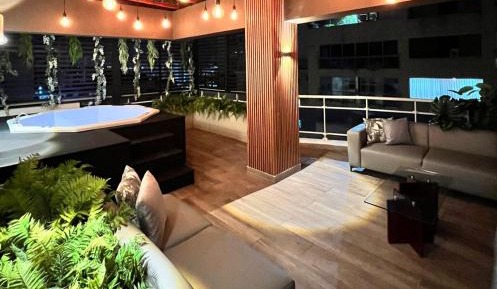 Vip Luxury Rooftop Two Bedroom Penthouse & Jacuzzi
