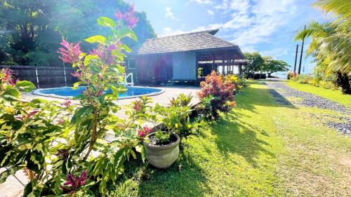 Bungalow with Sea View