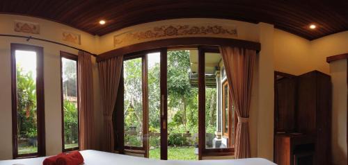 Twin Room with Balcony